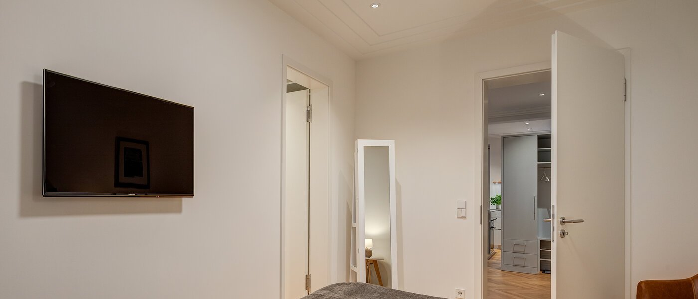 квартира München Maxvorstadt - Rund um den Josephplatz 05 спальная комната 10866