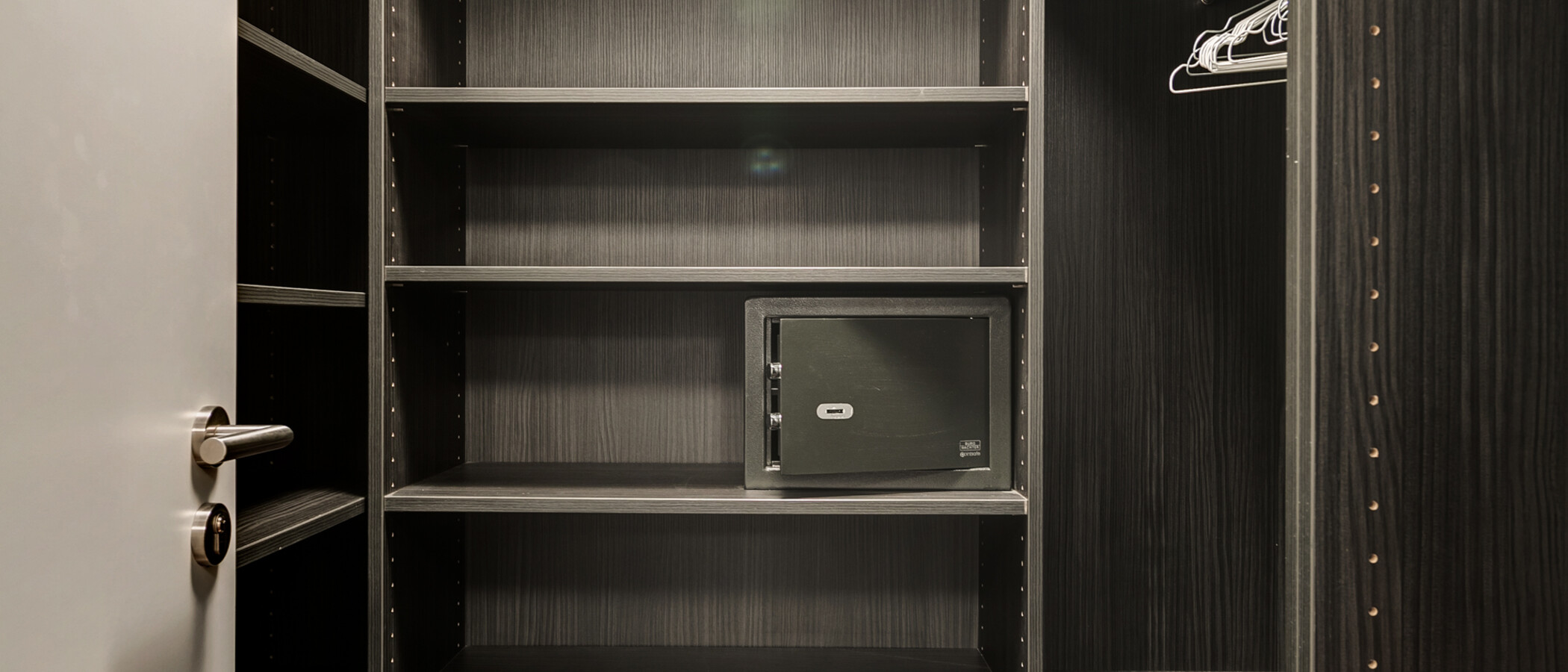 квартира München Maxvorstadt 01 кладовая 10870