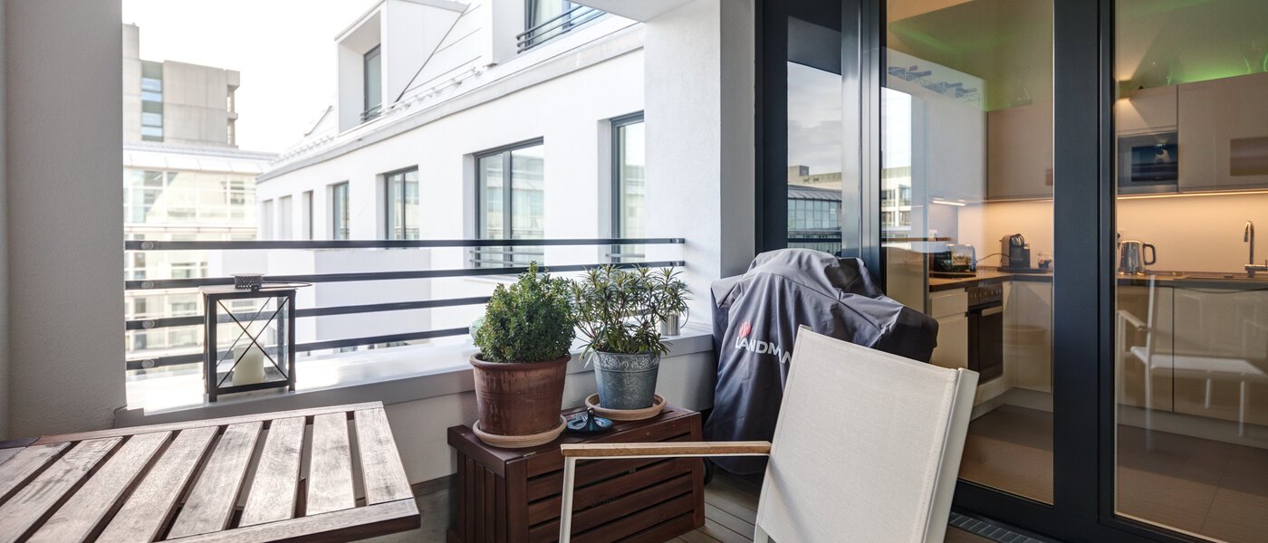 квартира-галерея München Maxvorstadt 02 балкон 10881