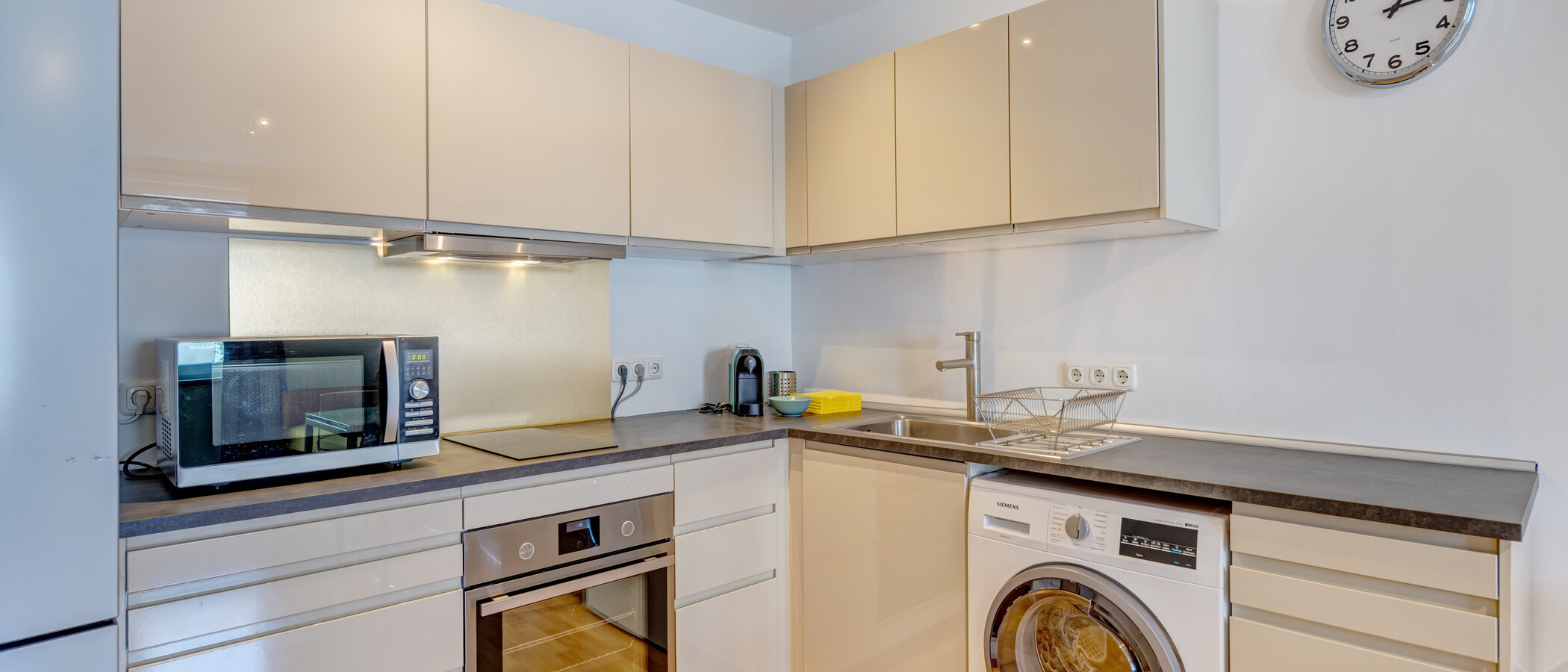 квартира München Schwabing-West (rund um den Hohenzollernplatz) 01 кухня 10889