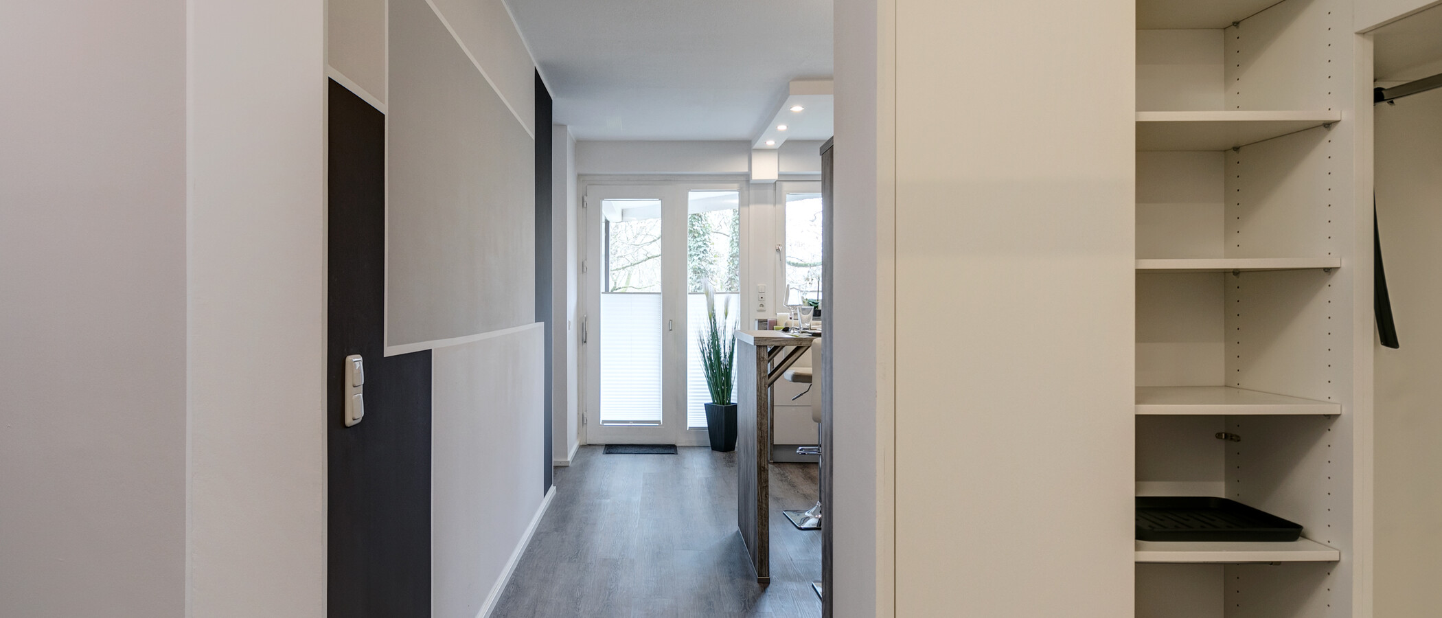 квартира München Schwabing (rechts der Leopoldstraße) 03 коридор 10897