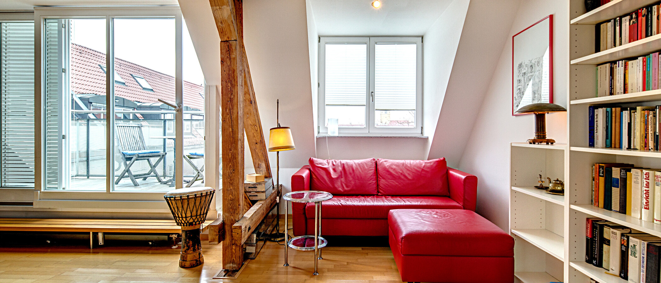 квартира-галерея München Schwabing (links der Leopoldstraße) 02 жилое пространство 1090