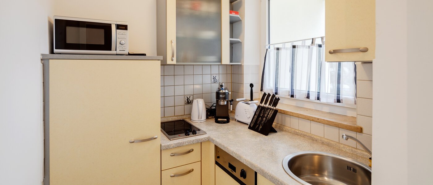 квартира München Cosimapark 01 кухня 10901