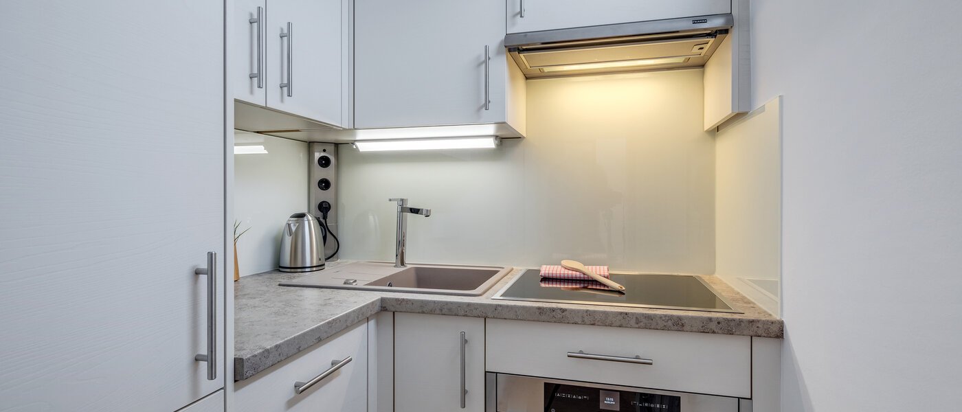 квартира München Neuhausen 01 кухня 10941