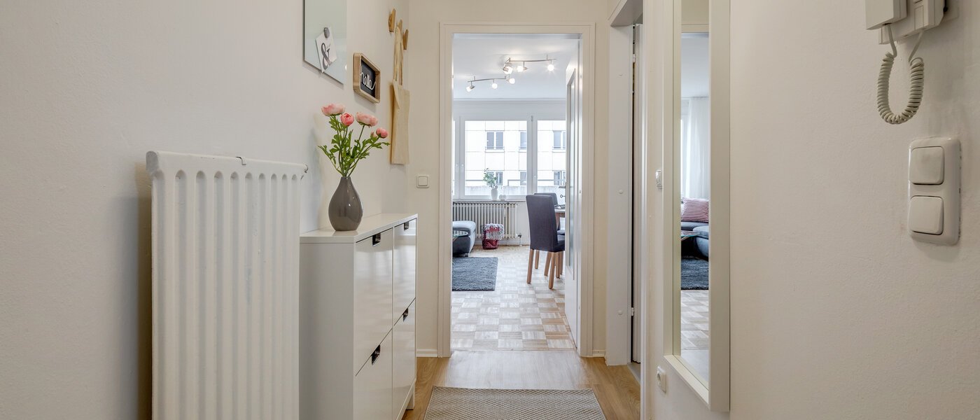 квартира München Neuhausen 01 коридор 10941