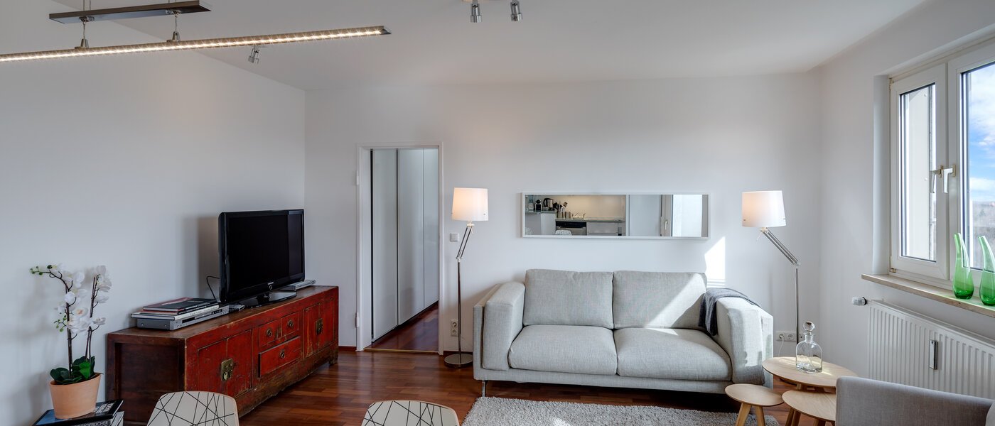 квартира München Parkstadt Bogenhausen 05 гостиная 10945