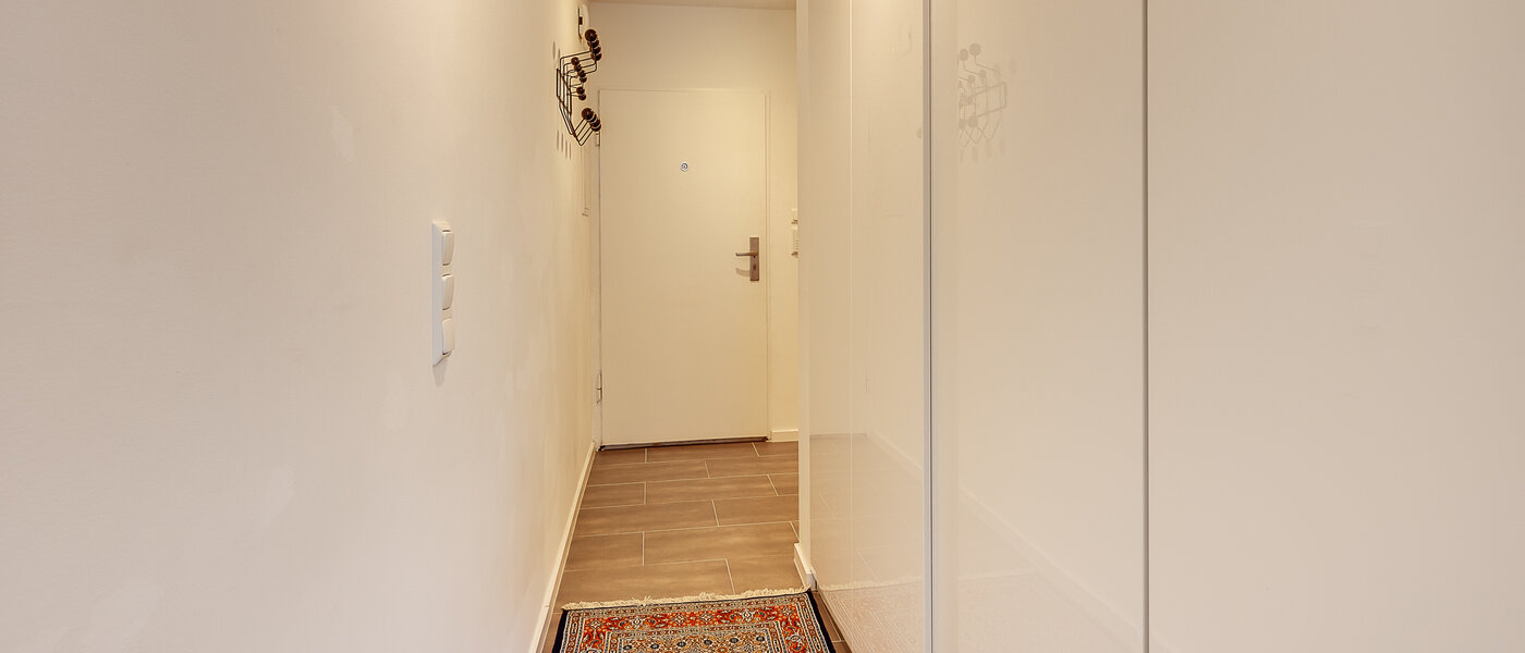 квартира München Maxvorstadt - Universitätsviertel 01 коридор 10955