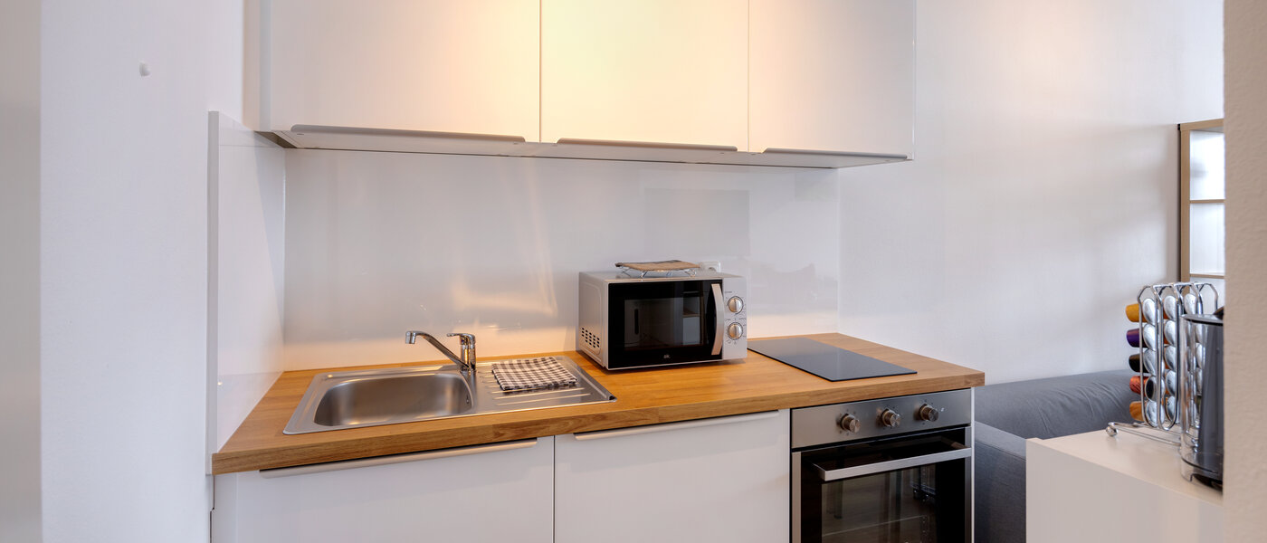 квартира München Schwabing-West 01 кухня 10978