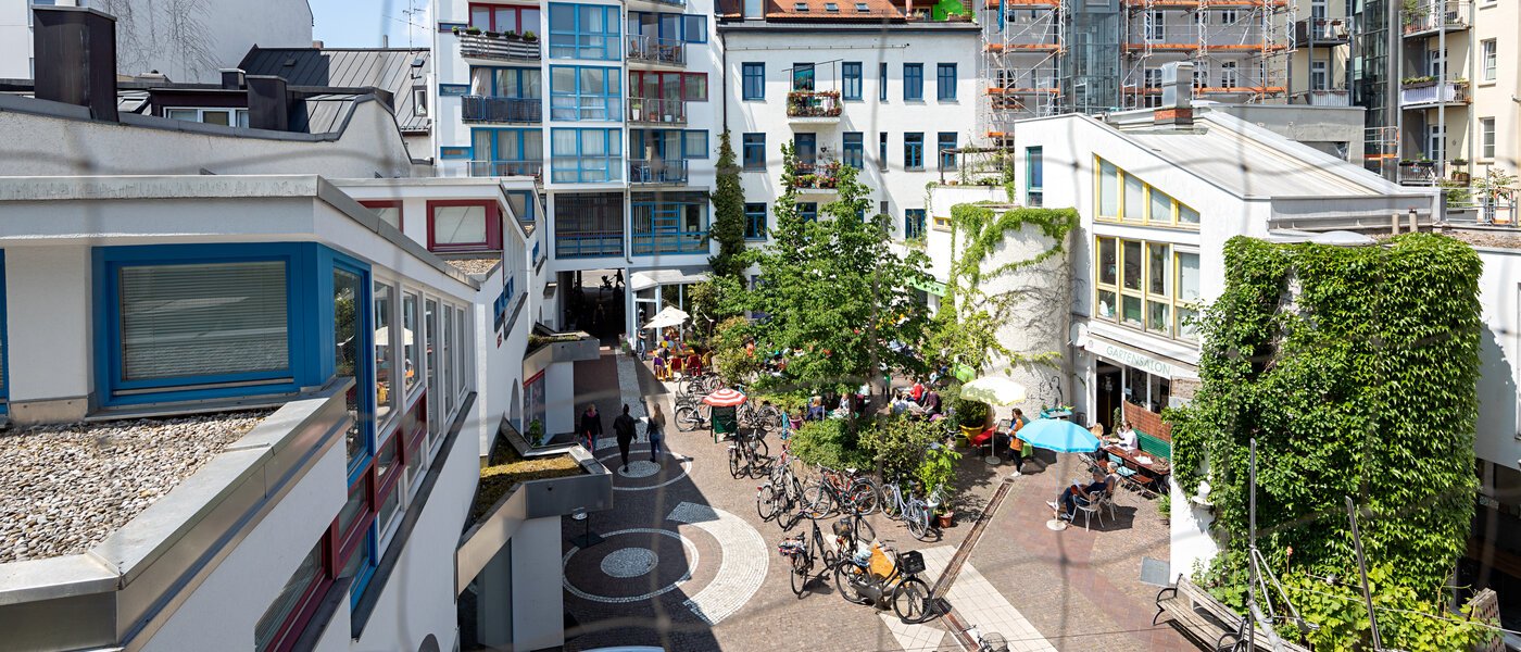 квартира München Maxvorstadt - Amalienpassage 01 вид из окна 10996