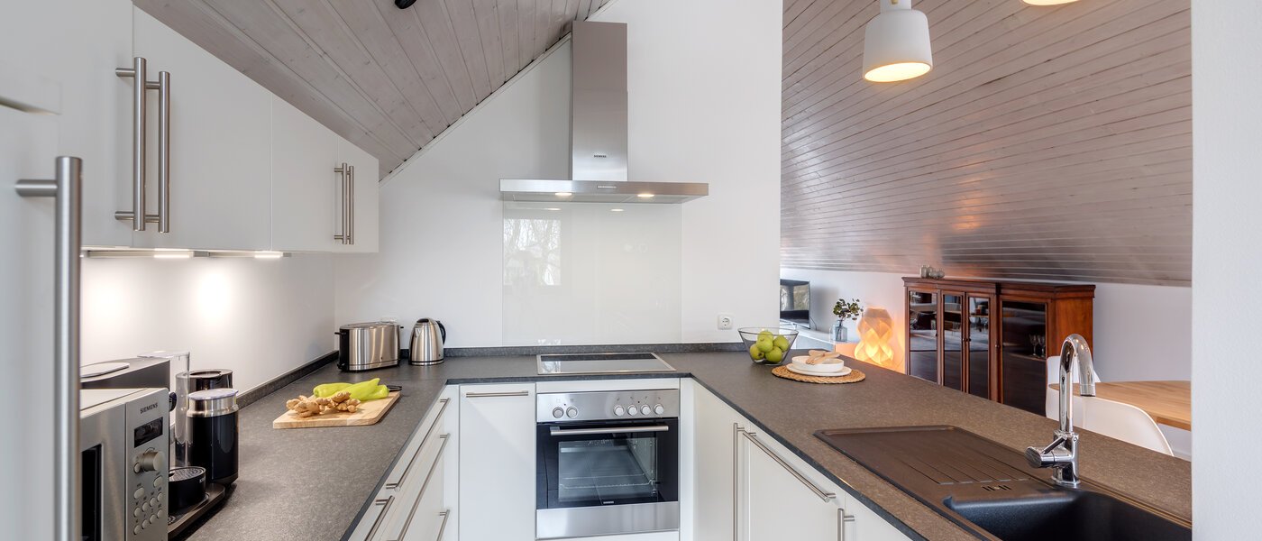 двухэтажная квартира München Oberföhring 03 кухня 10997