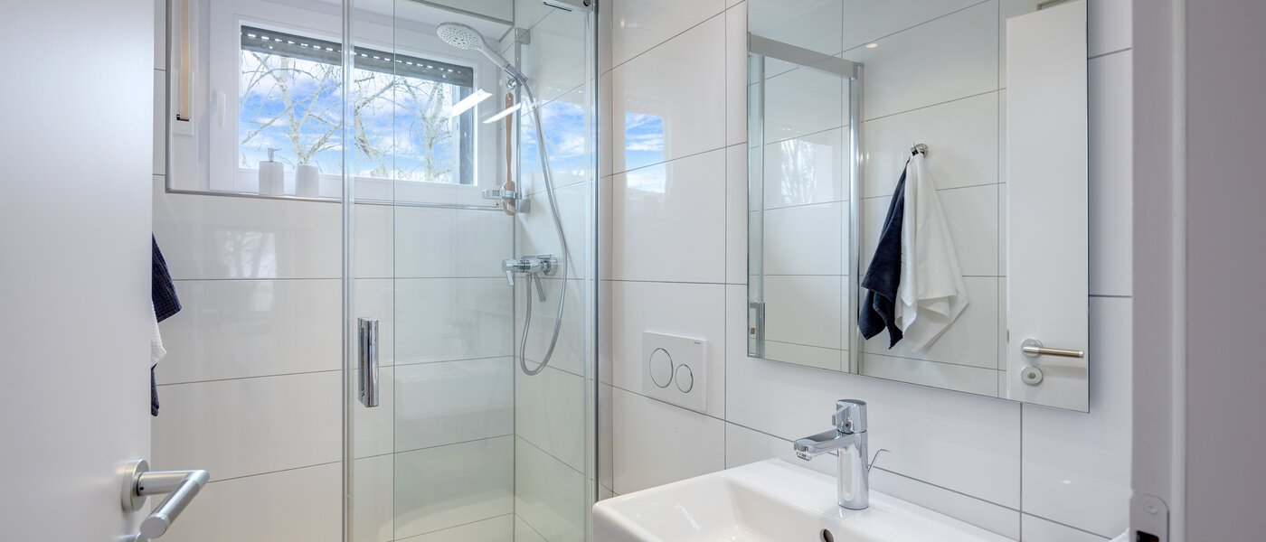 двухэтажная квартира München Oberföhring 01 2-я ванная комната 10997