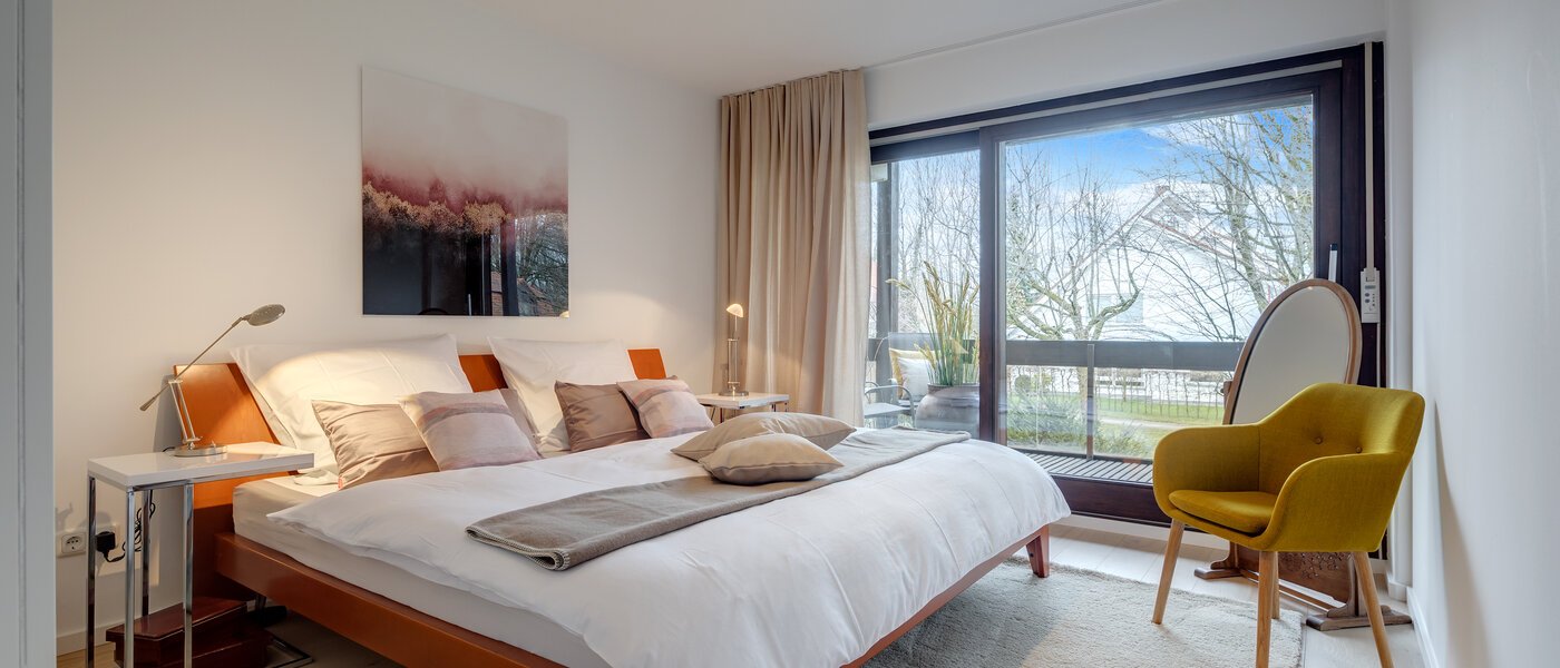 двухэтажная квартира München Oberföhring 01 спальная комната 10997