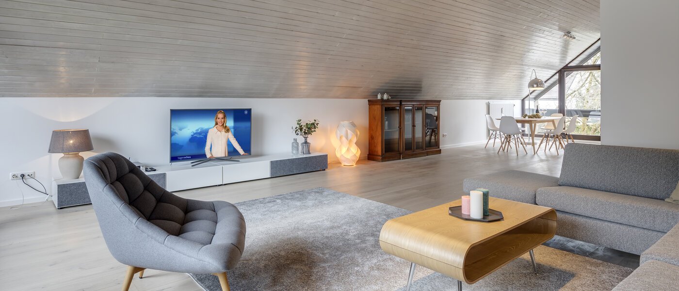 двухэтажная квартира München Oberföhring 04 жилое пространство 10997