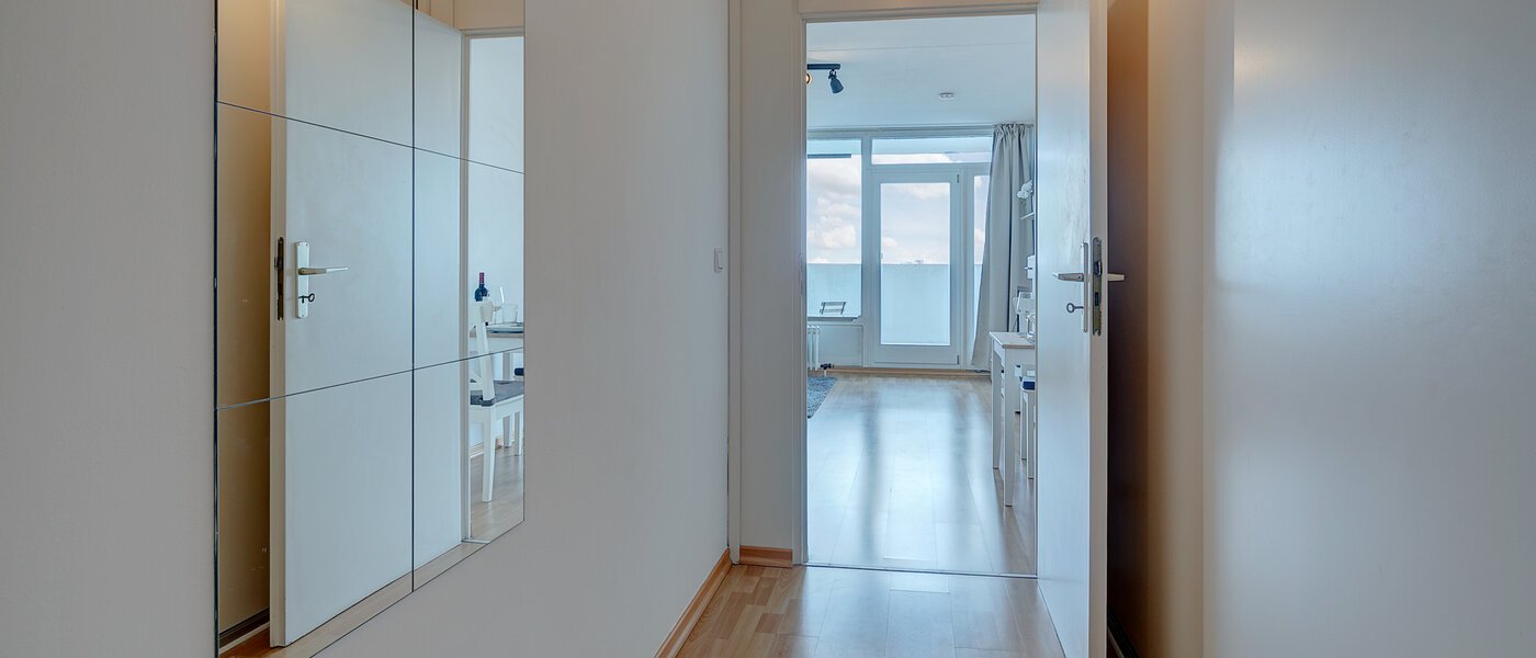 квартира München Moosach 01 коридор 11021