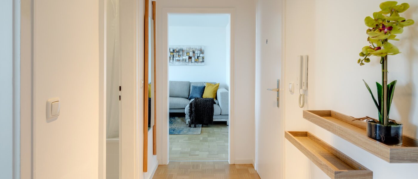 квартира München Schwabing (links der Leopoldstraße) 01 коридор 11029