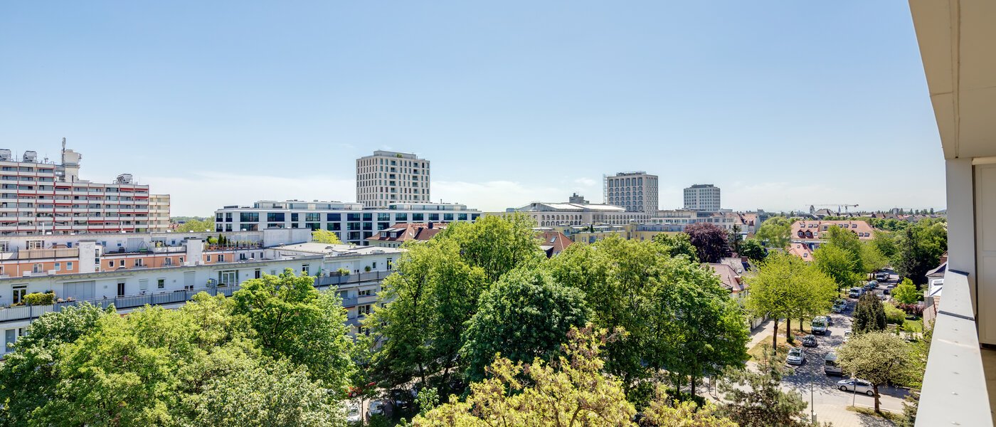 квартира München Schwabing (links der Leopoldstraße) 01 вид из окна 11029