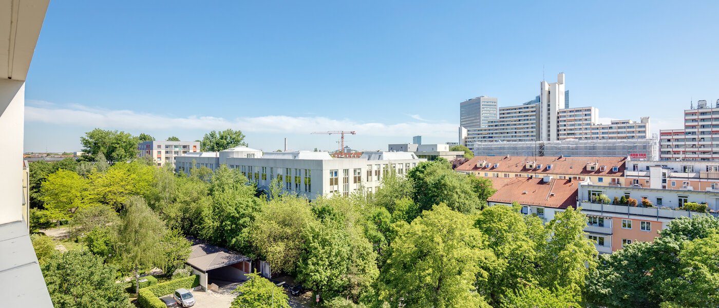 квартира München Schwabing (links der Leopoldstraße) 02 вид из окна 11029