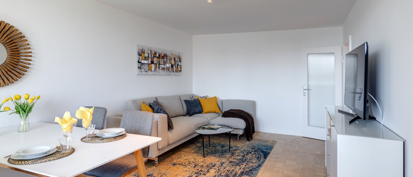 квартира München Schwabing (links der Leopoldstraße) 03 гостиная 11029