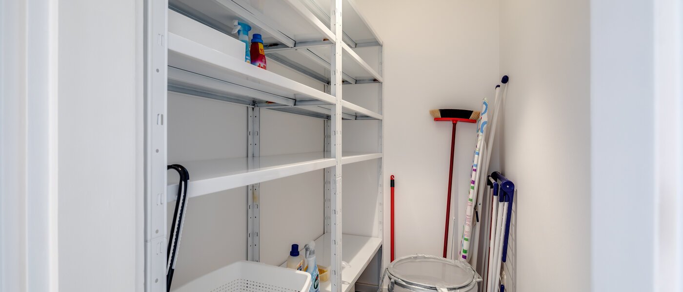 квартира München Schwabing (links der Leopoldstraße) 01 кладовая 11029