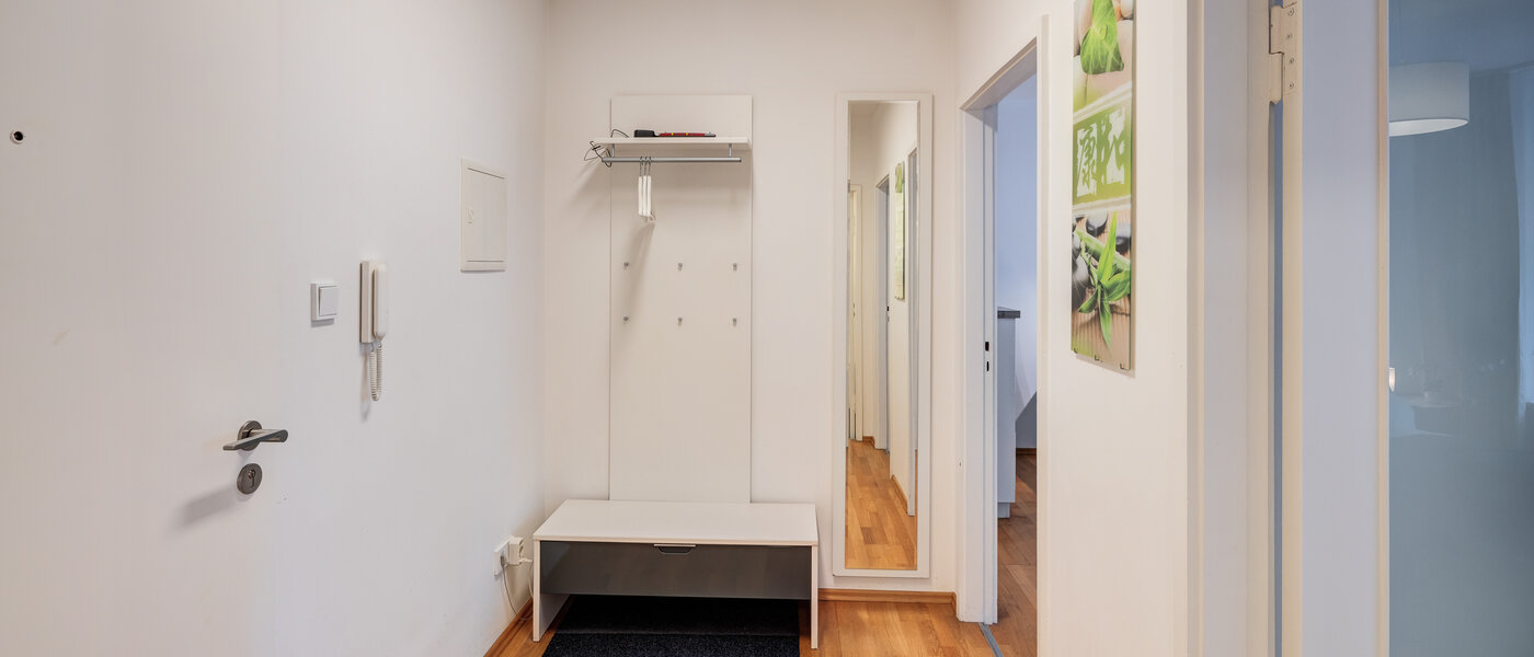 квартира München Haidhausen 01 коридор 11036