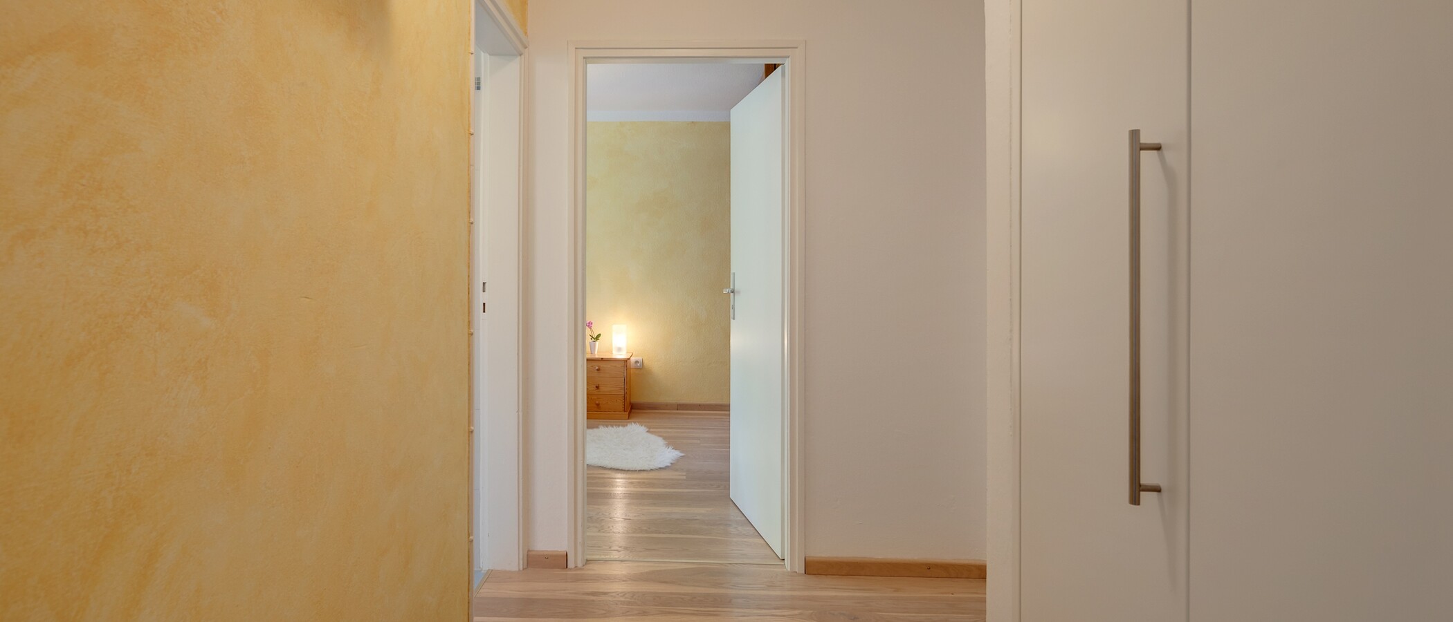 квартира München Parkstadt Bogenhausen 01 коридор 11037