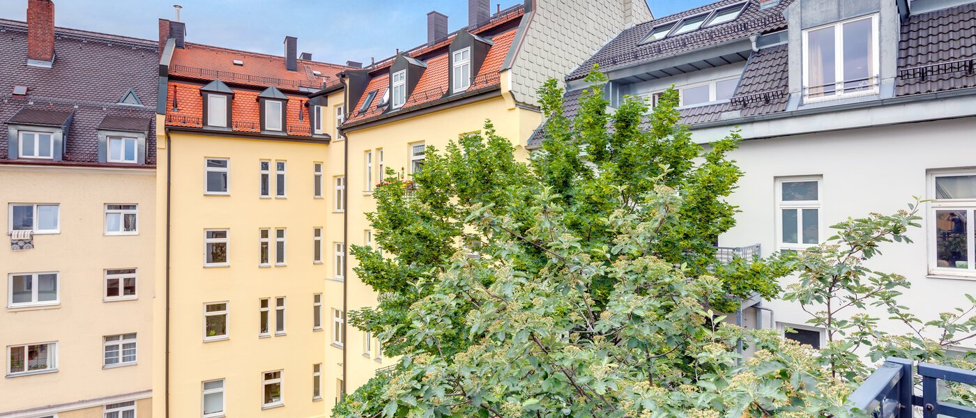 квартира München Neuhausen 01 вид из окна 11045