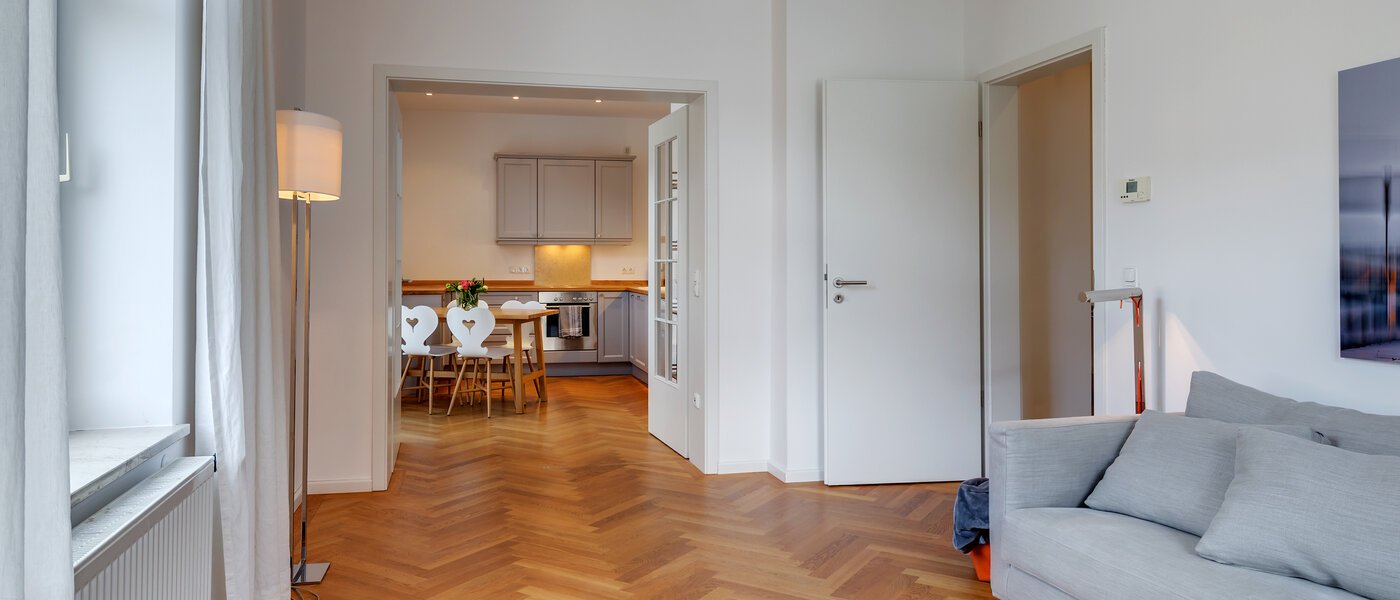 квартира München Neuhausen 04 жилое пространство 11045