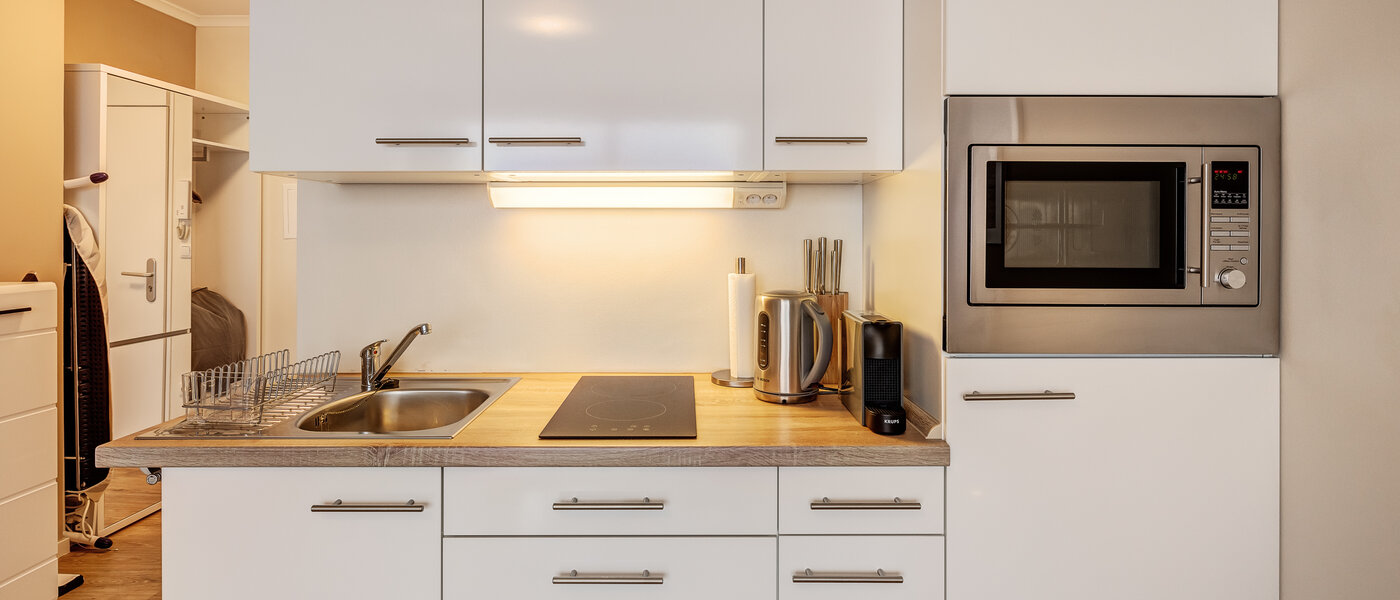 квартира München Arabellapark 01 кухня 11073