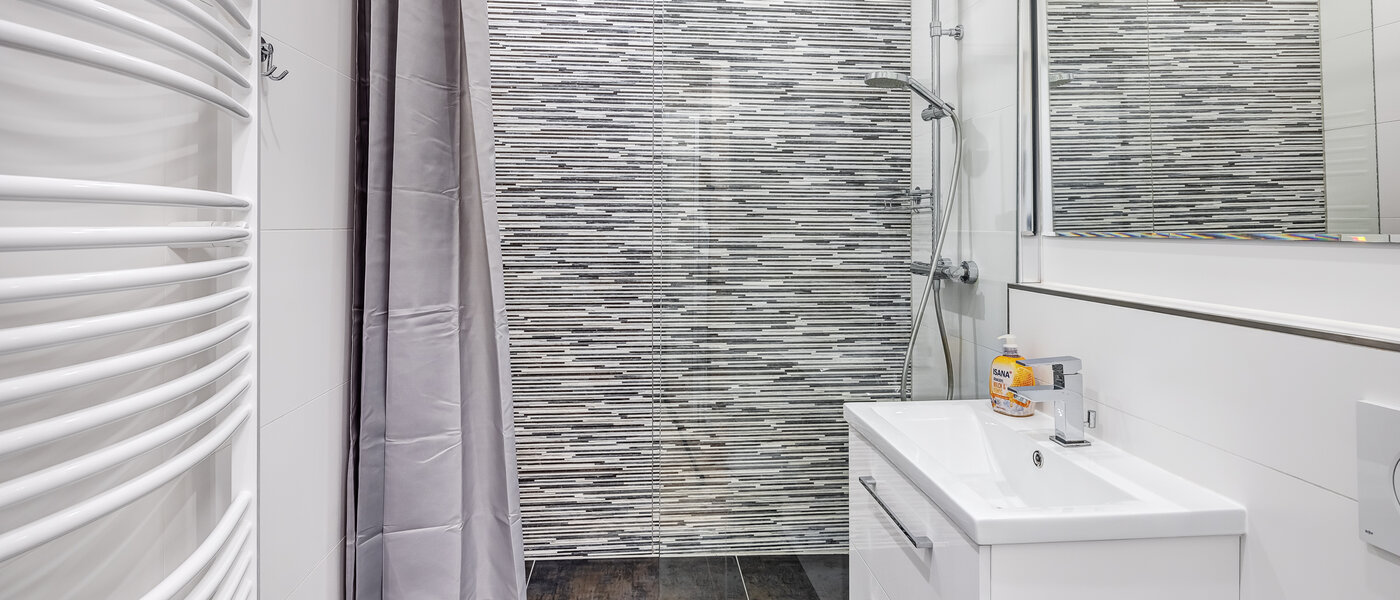 квартира München Arabellapark 01 ванная комната 11073