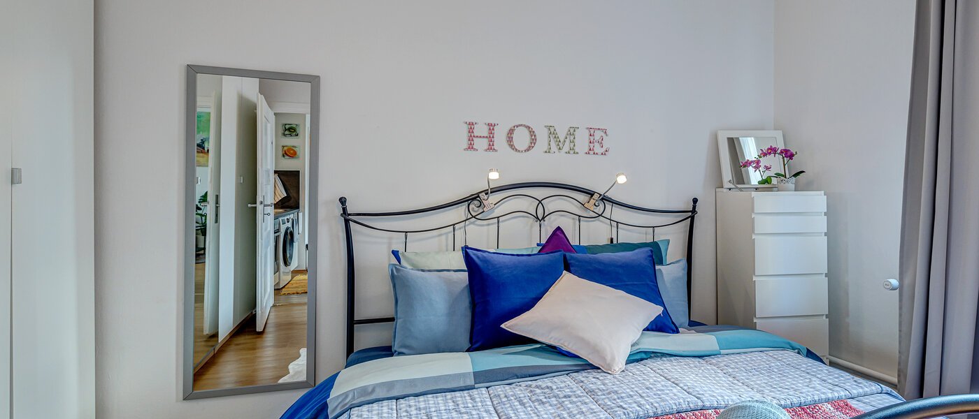 квартира München Lehel 01 спальная комната 11085