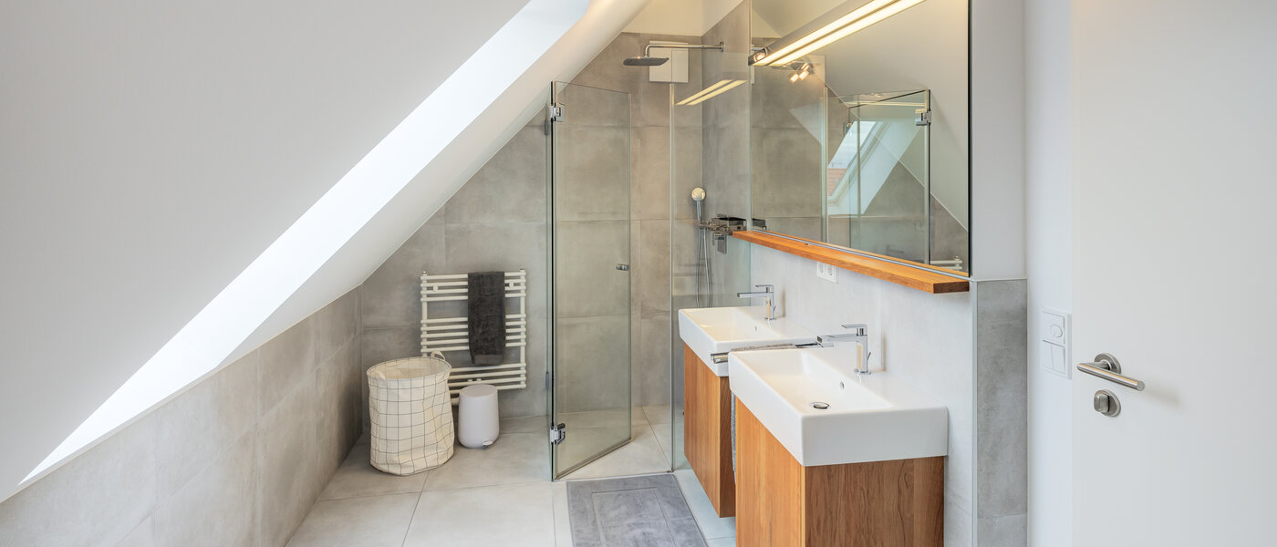 двухэтажная квартира München Pasing 01 2-я ванная комната 11136