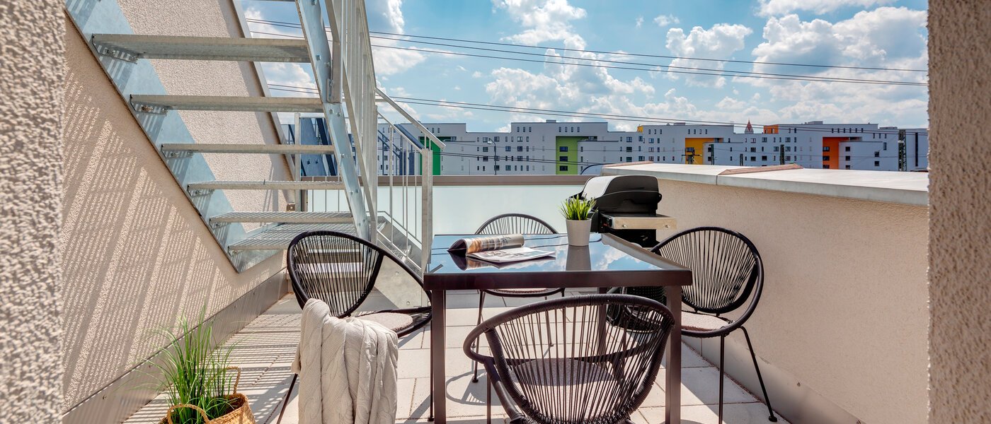 двухэтажная квартира München Pasing 01 терраса с крышей 11136