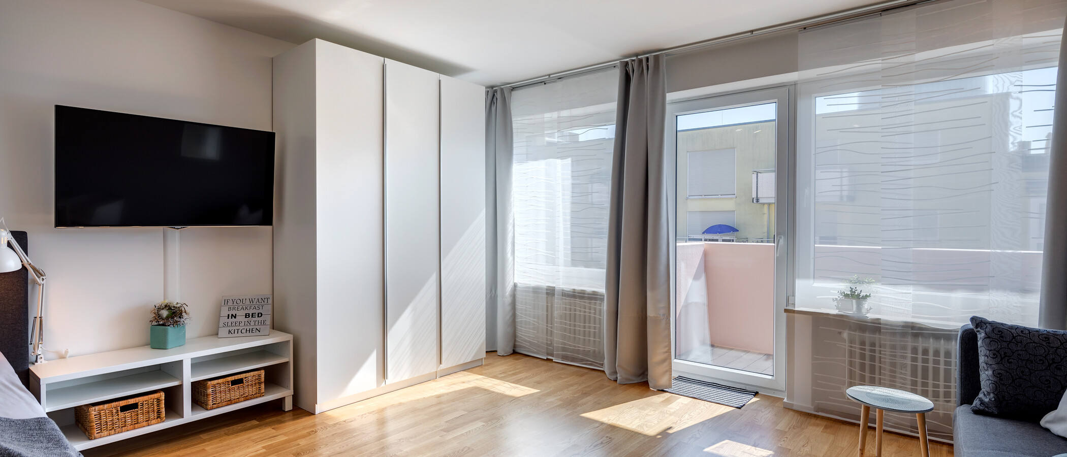 квартира München Neuhausen 04 жилое пространство 11167