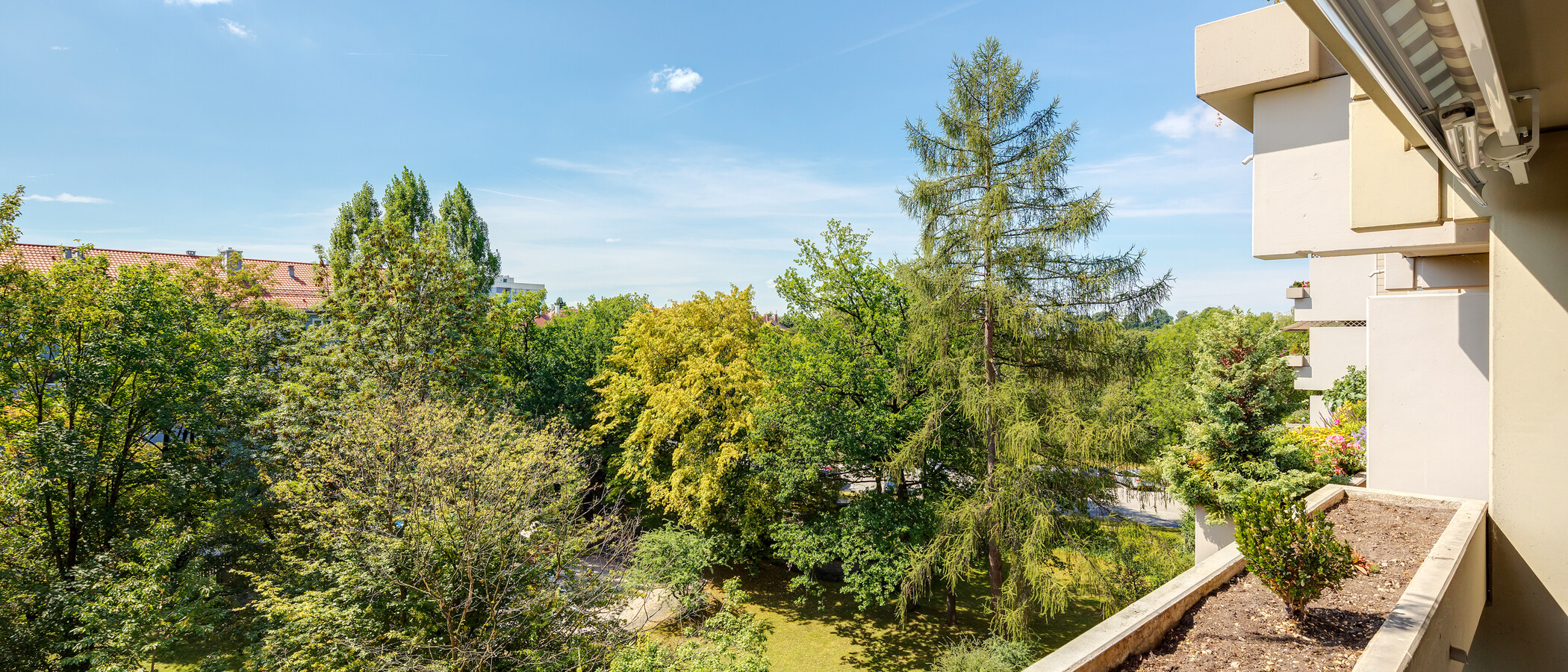 квартира München Schwabing-West 05 вид из окна 11193