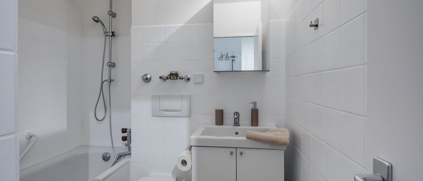 квартира München Schwabing-West (rund um den Bonner Platz) 01 ванная комната 11195