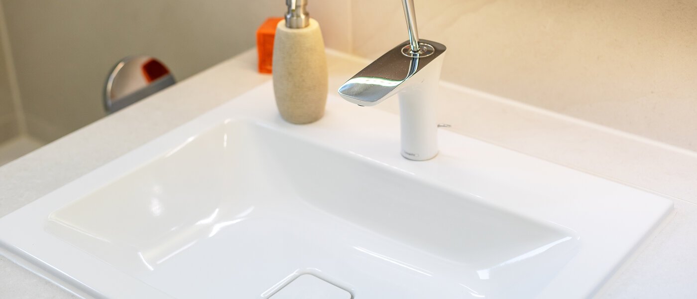 мансардная квартира München Arabellapark 02 ванная комната 11226