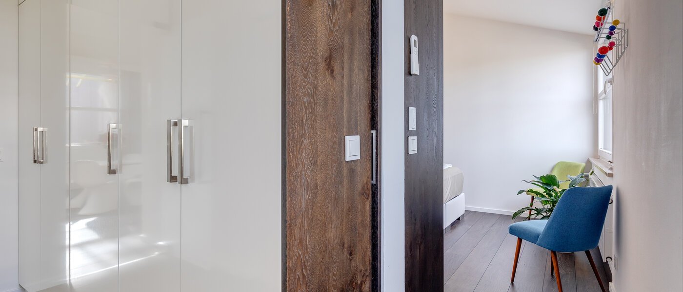 мансардная квартира München Arabellapark 03 коридор 11226