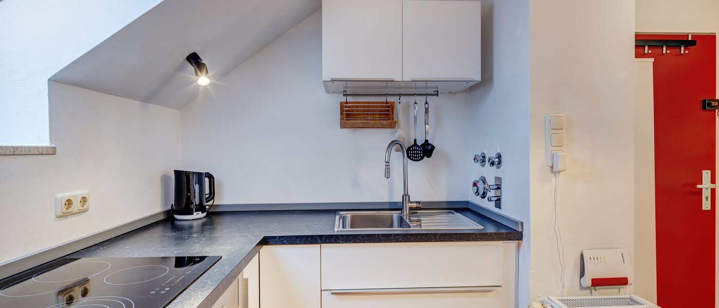 мансардная квартира München Schwabing-Nord (zw. Leopoldstraße & Englischen Garten) 03 кухня 11235