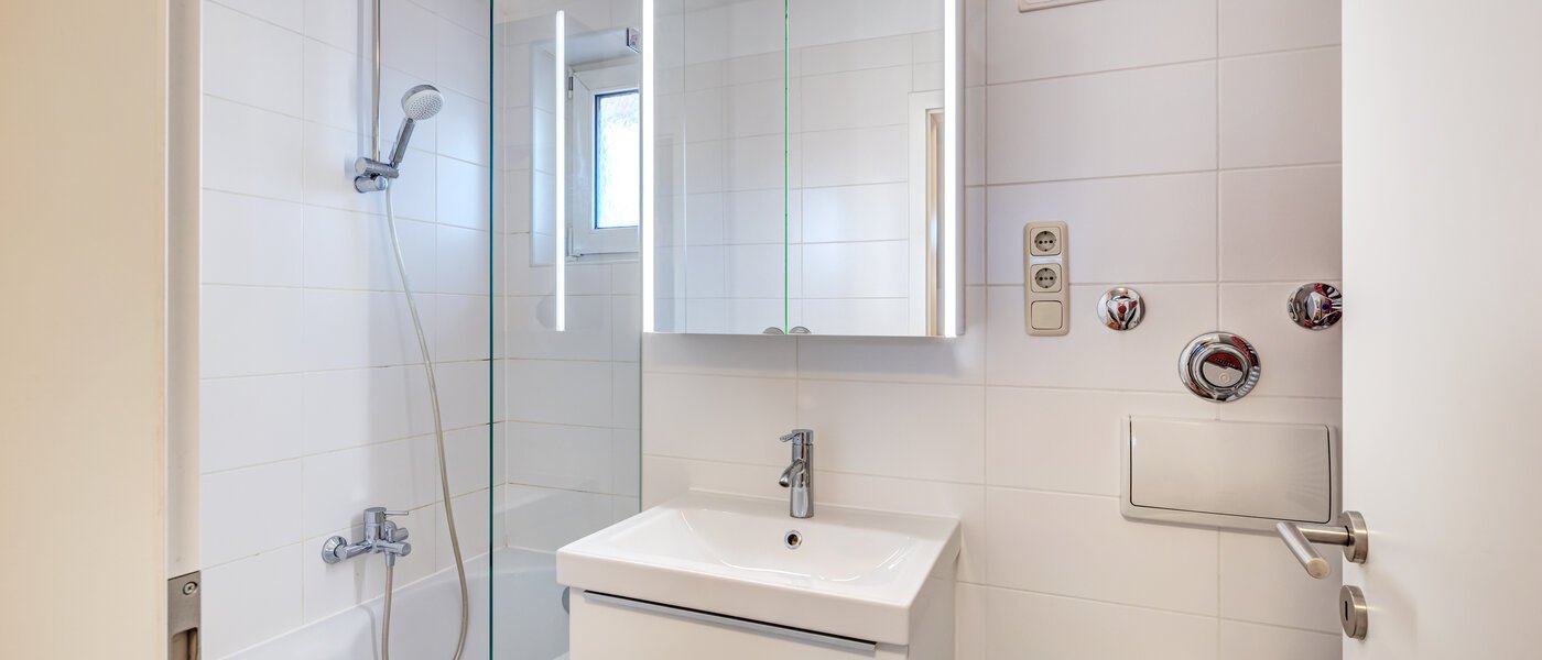 мансардная квартира München Schwabing-Nord (zw. Leopoldstraße & Englischen Garten) 01 ванная комната 11235