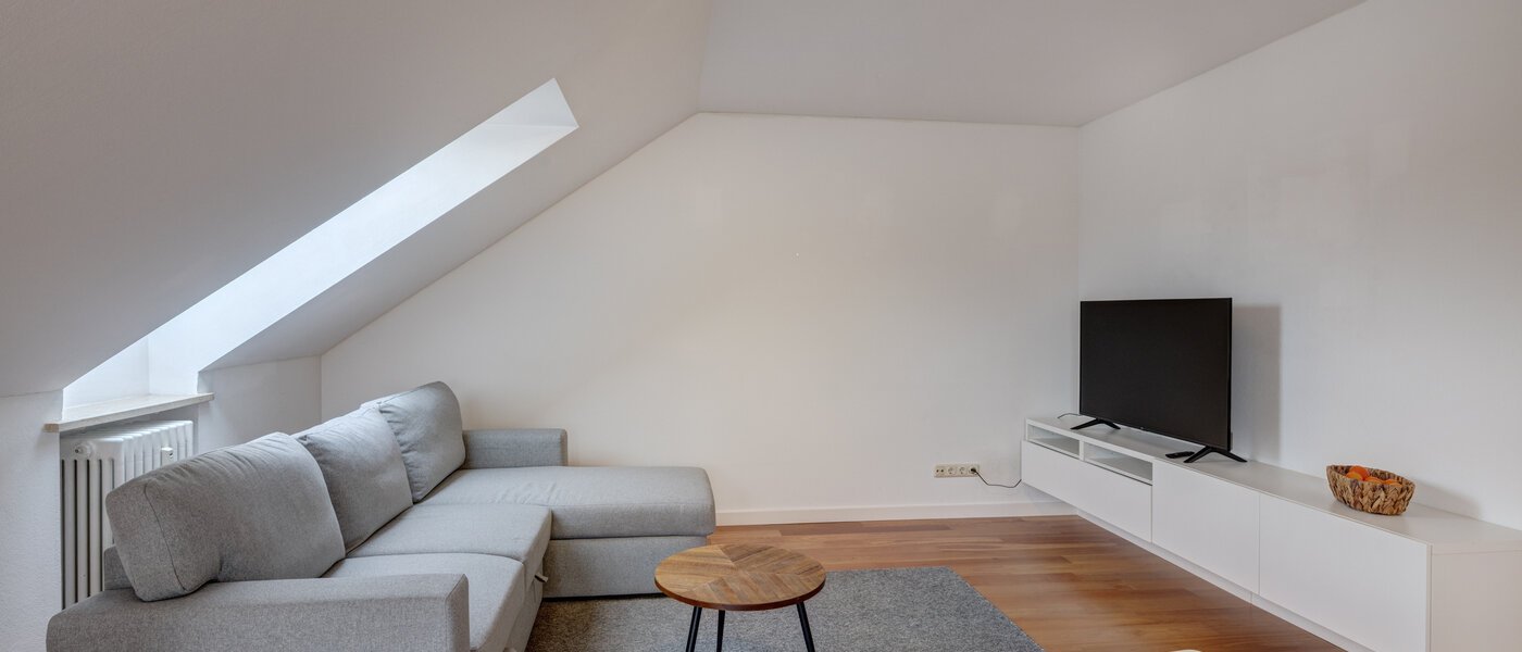 мансардная квартира München Schwabing-Nord (zw. Leopoldstraße & Englischen Garten) 04 жилое пространство 11235