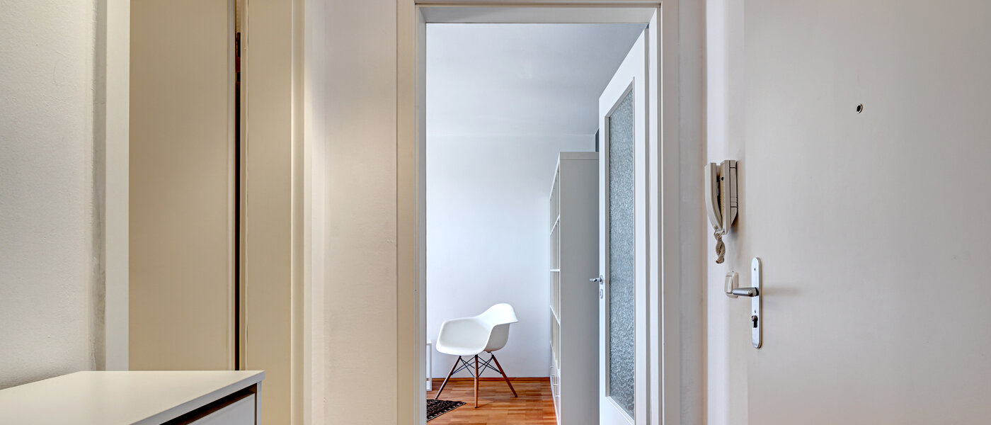 квартира München Neuhausen 01 коридор 11252