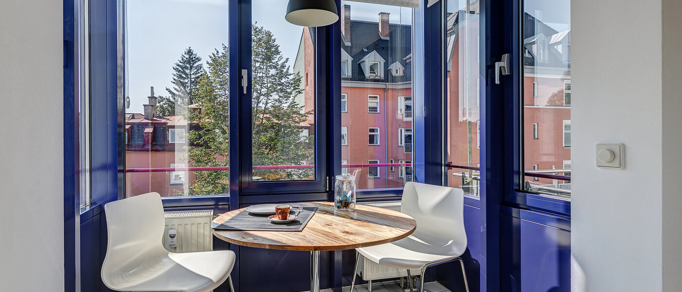 квартира München Neuhausen 01 обеденная зона 11252