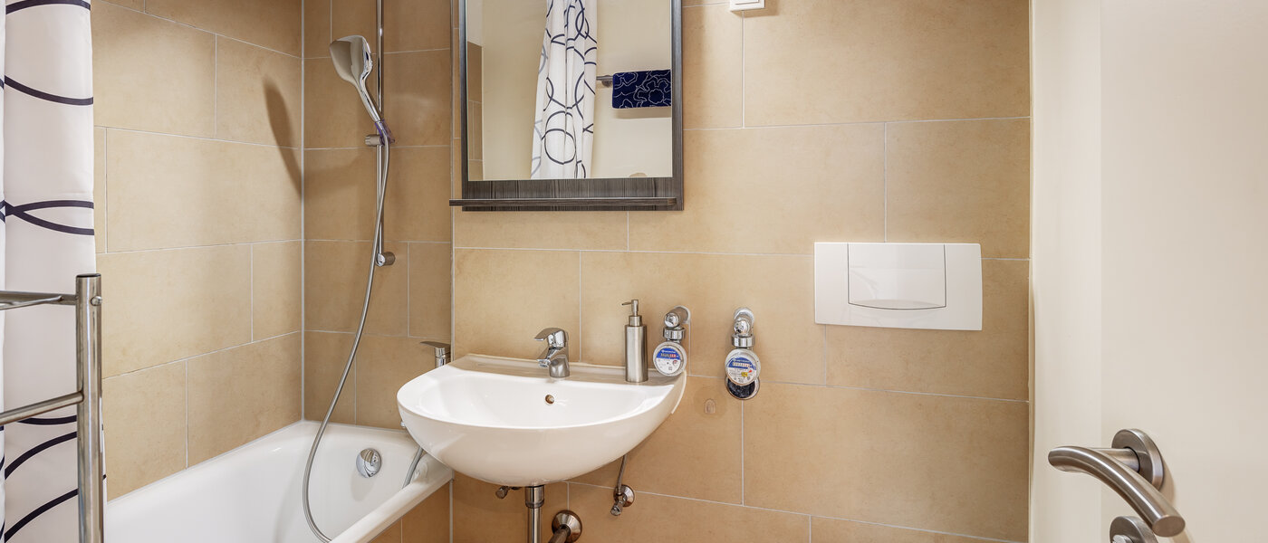 квартира München Obersendling 01 ванная комната 11254