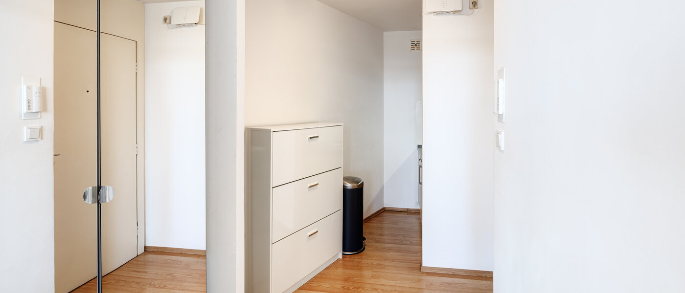 квартира München Obersendling 02 коридор 11254