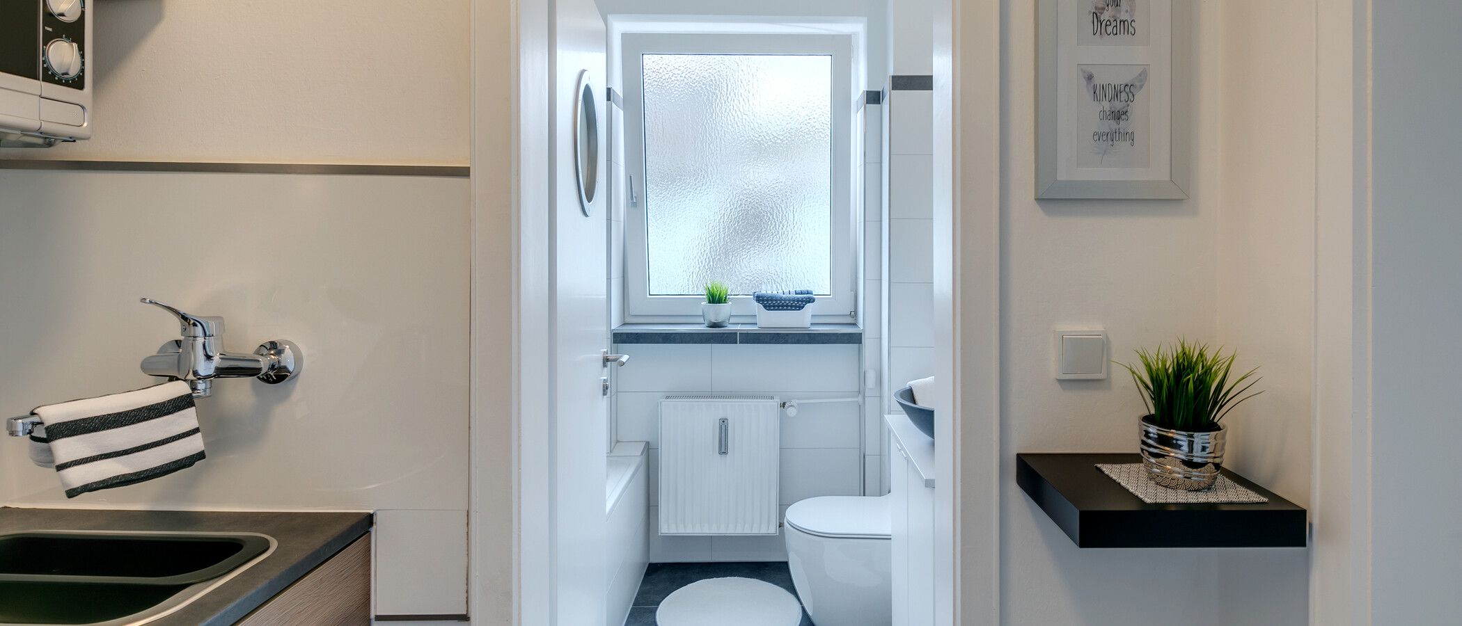 квартира München Neuhausen 01 коридор 11266