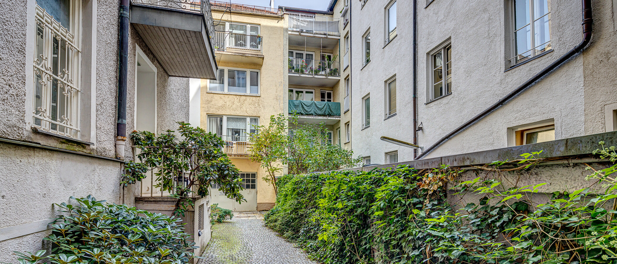 квартира München Lehel 03 внутренний двор  11273