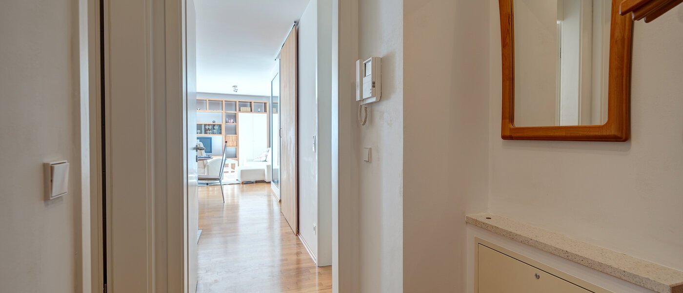 квартира München Glockenbachviertel 01 коридор 11275