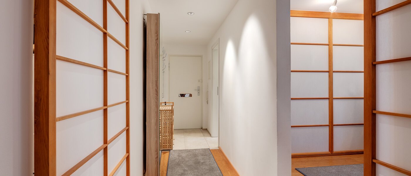 квартира München Parkstadt Bogenhausen 01 коридор 11276