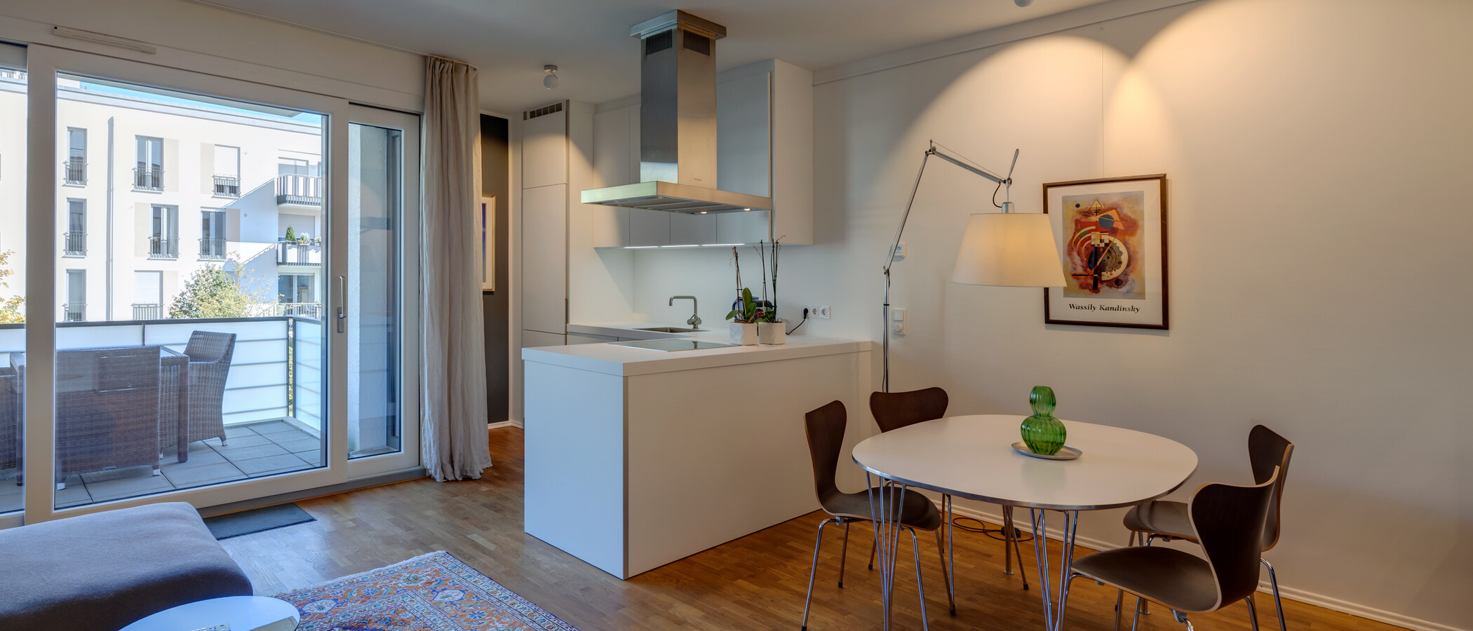квартира München Schwabing-Nord (zw. Belgrad- & Leopoldstraße) 03 жилое пространство 11278