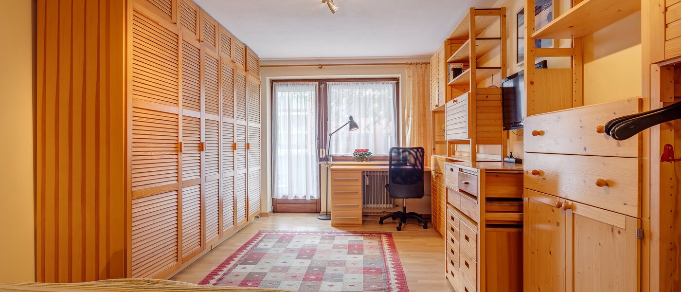 квартира München Berg am Laim 01 спальная комната 11292